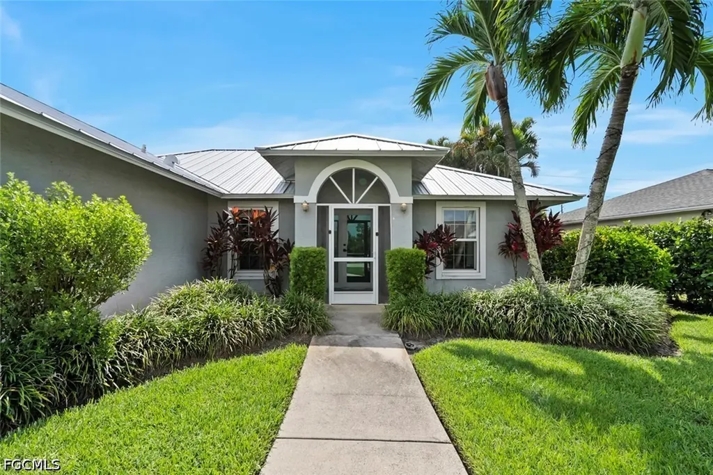 3628 Kent Drive Naples FL 34112