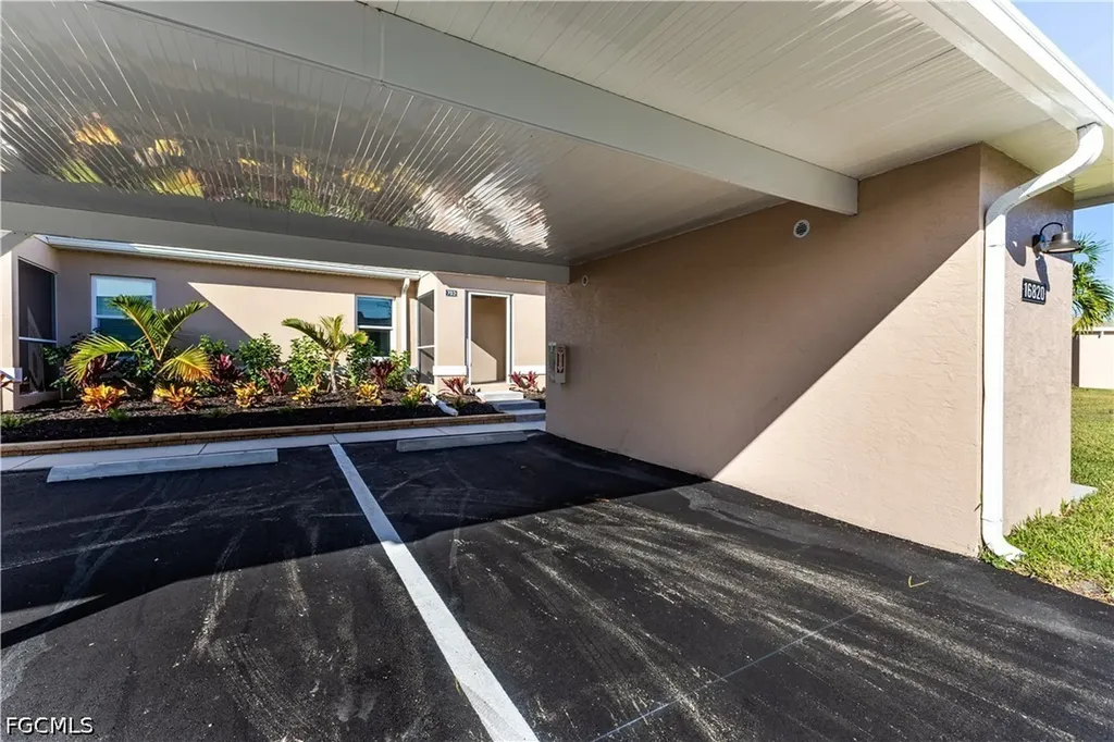 16820 Sanibel Sunset Court Fort Myers FL 33908