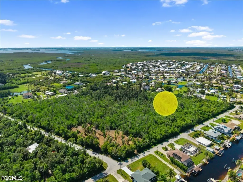 18161 Pioneer Road Fort Myers FL 33908
