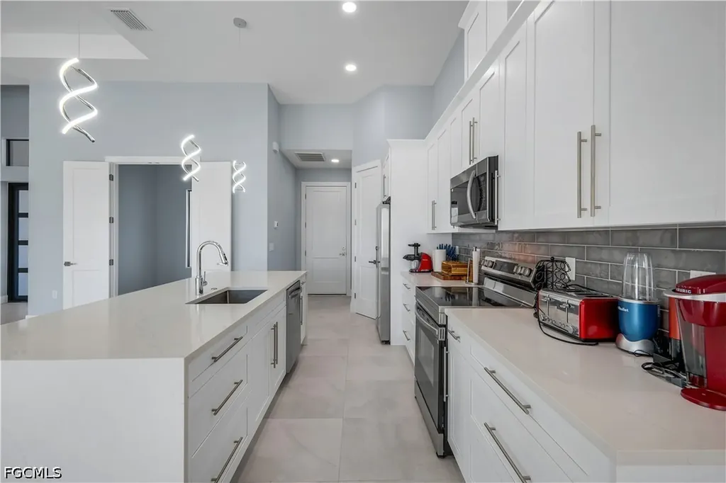 3808 NW 43rd Place Cape Coral FL 33993