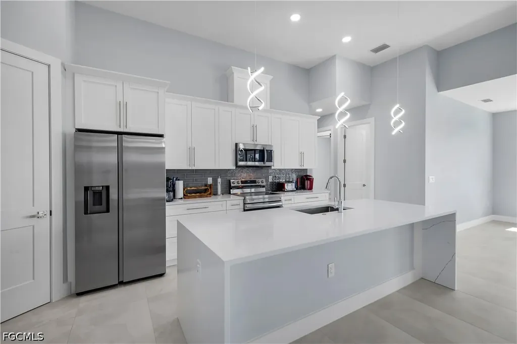 3808 NW 43rd Place Cape Coral FL 33993