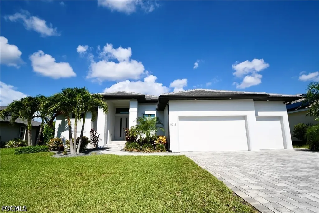 5328 SW 22nd Avenue Cape Coral FL 33914