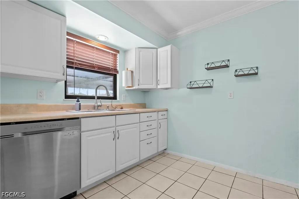 2259 Chandler Avenue Fort Myers FL 33907