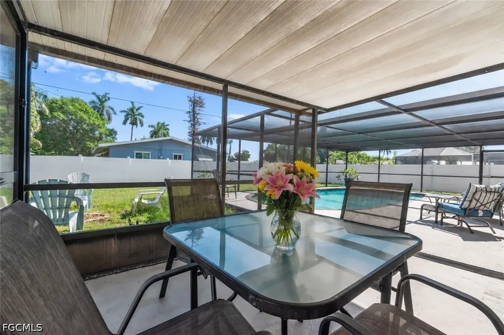 2259 Chandler Avenue Fort Myers FL 33907