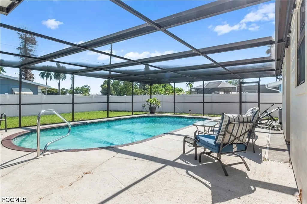2259 Chandler Avenue Fort Myers FL 33907