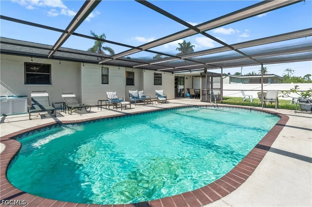 2259 Chandler Avenue Fort Myers FL 33907