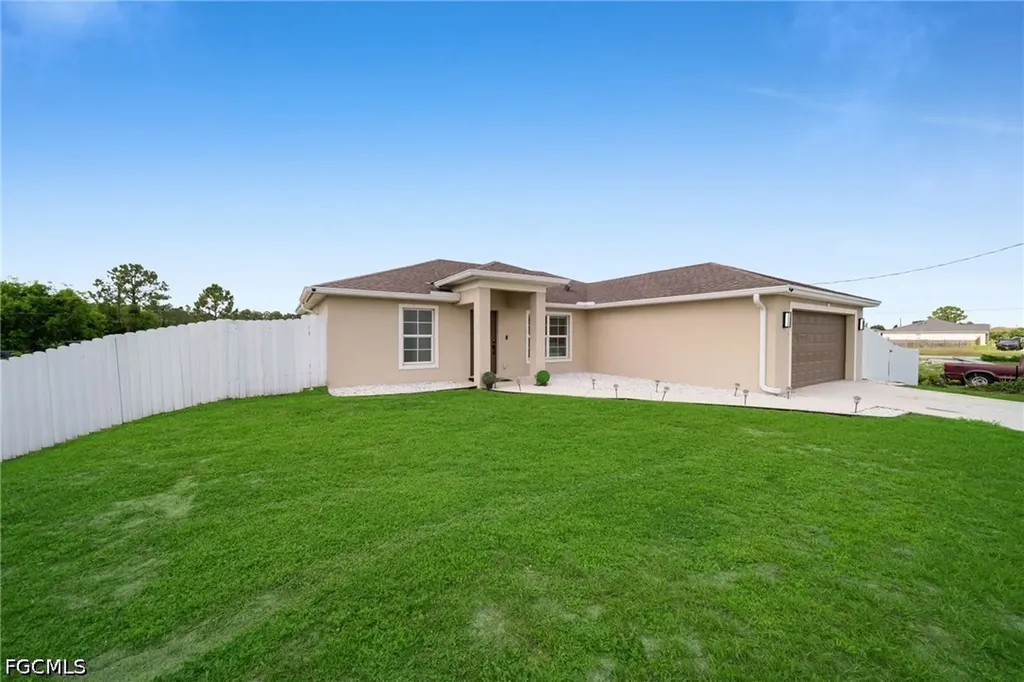 3831 21st Street W Lehigh Acres FL 33971