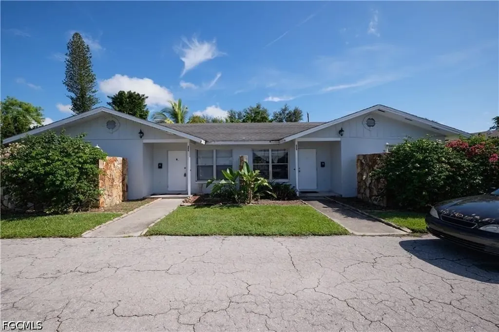 257 Cape Coral Parkway E Cape Coral FL 33904