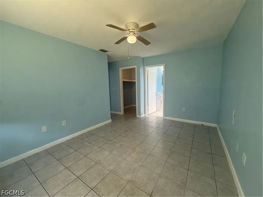 257 Cape Coral Parkway E Cape Coral FL 33904
