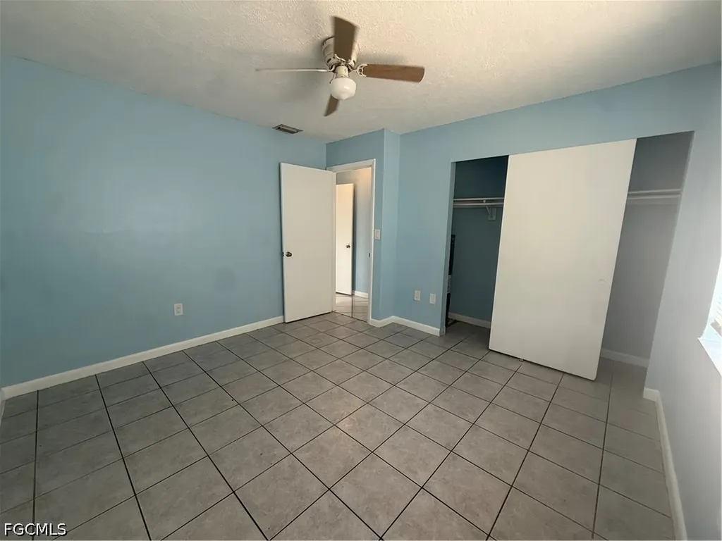 257 Cape Coral Parkway E Cape Coral FL 33904