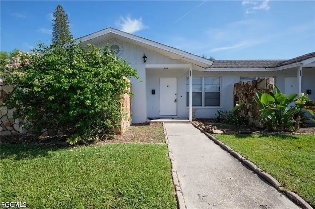 257 Cape Coral Parkway E Cape Coral FL 33904