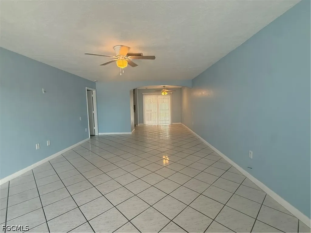 257 Cape Coral Parkway E Cape Coral FL 33904