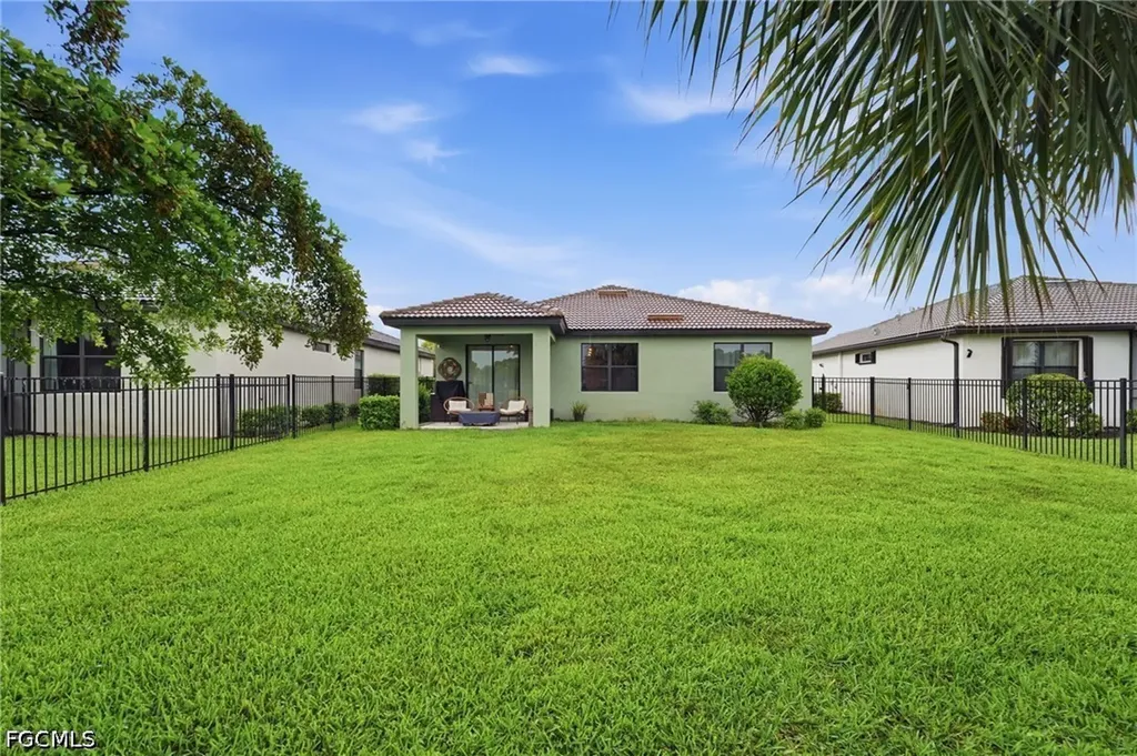 16095 Mistflower Drive Alva FL 33920