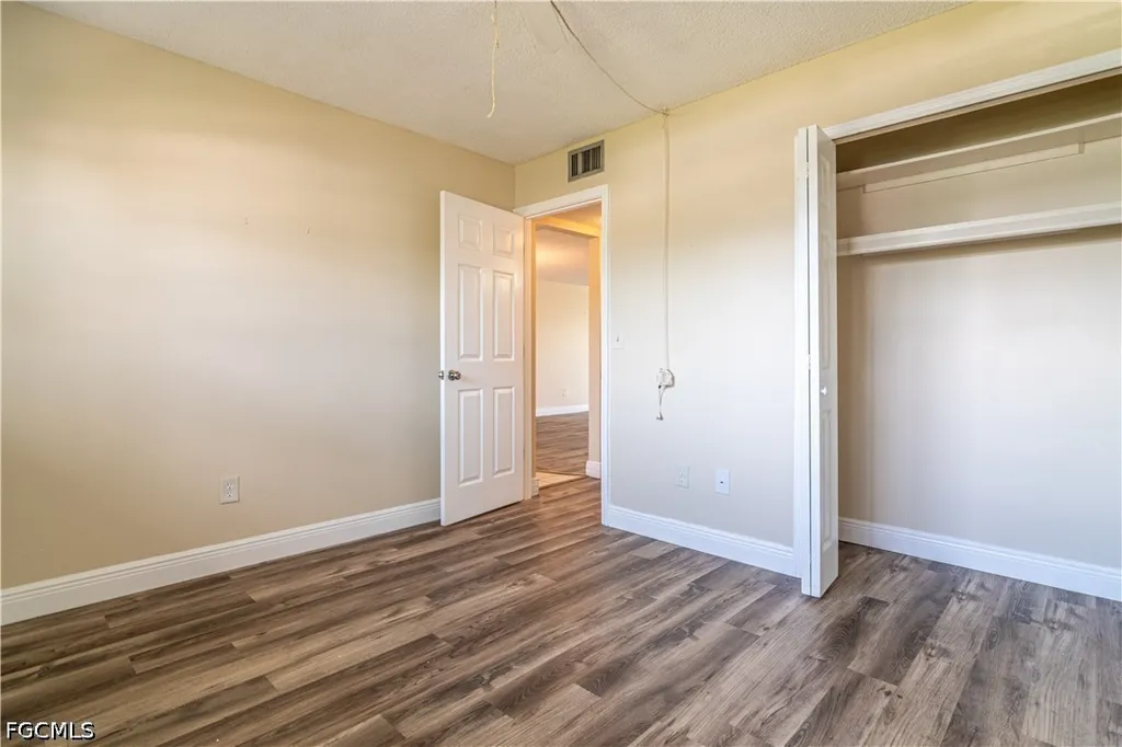 4940 Vincennes Street Cape Coral FL 33904