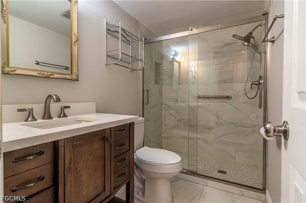 4940 Vincennes Street Cape Coral FL 33904