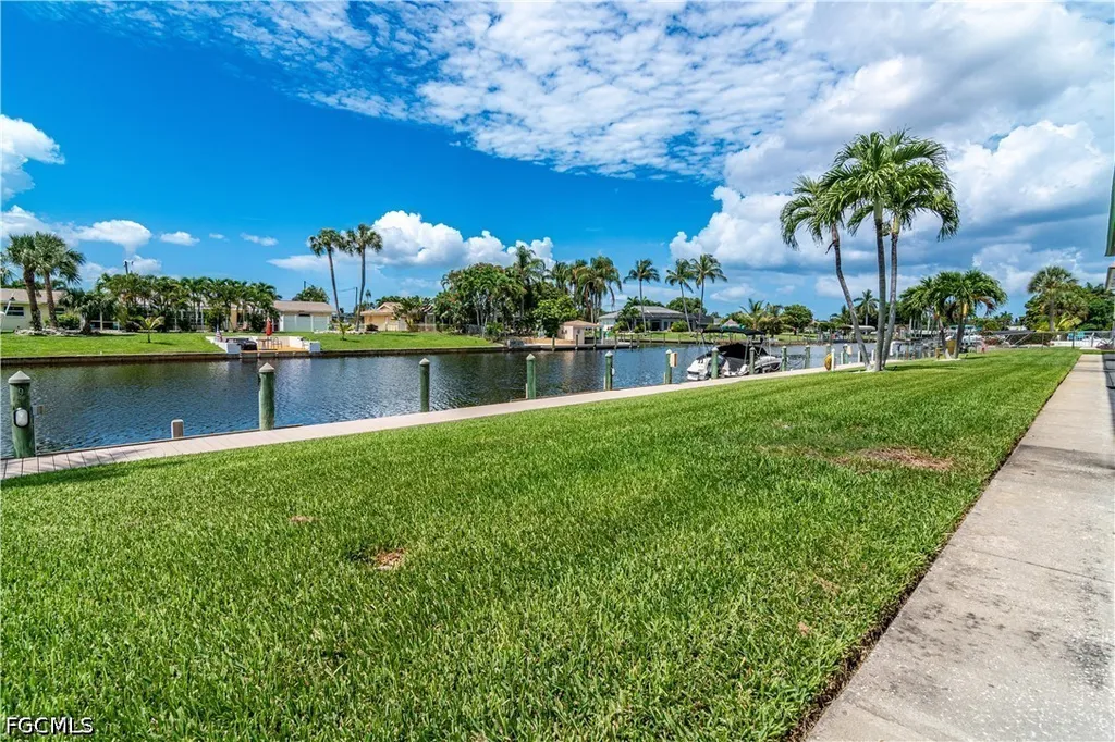 4940 Vincennes Street Cape Coral FL 33904