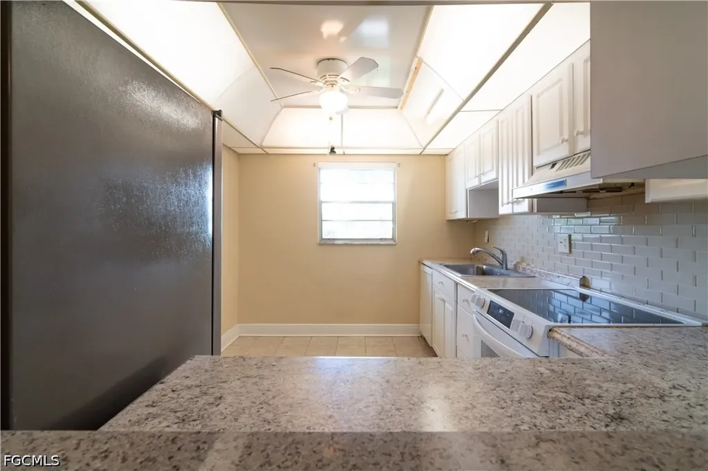 4940 Vincennes Street Cape Coral FL 33904