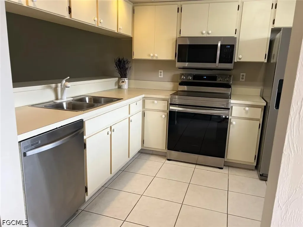 13076 Cross Creek Court Fort Myers FL 33912