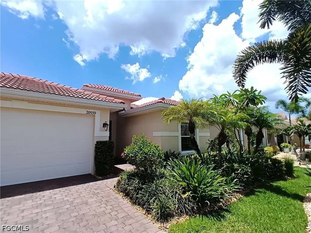20559 Long Pond Road North Fort Myers FL 33917