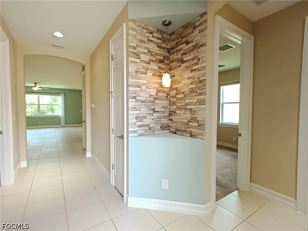 20559 Long Pond Road North Fort Myers FL 33917