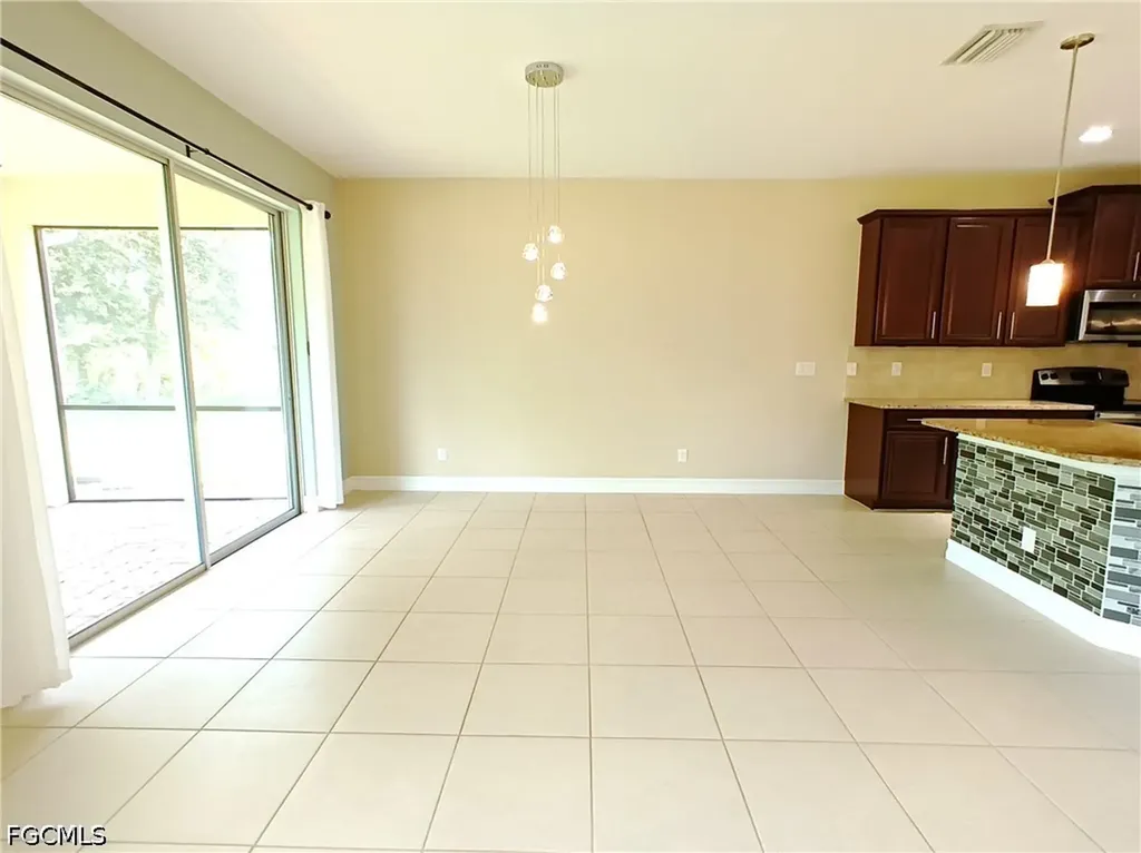 20559 Long Pond Road North Fort Myers FL 33917