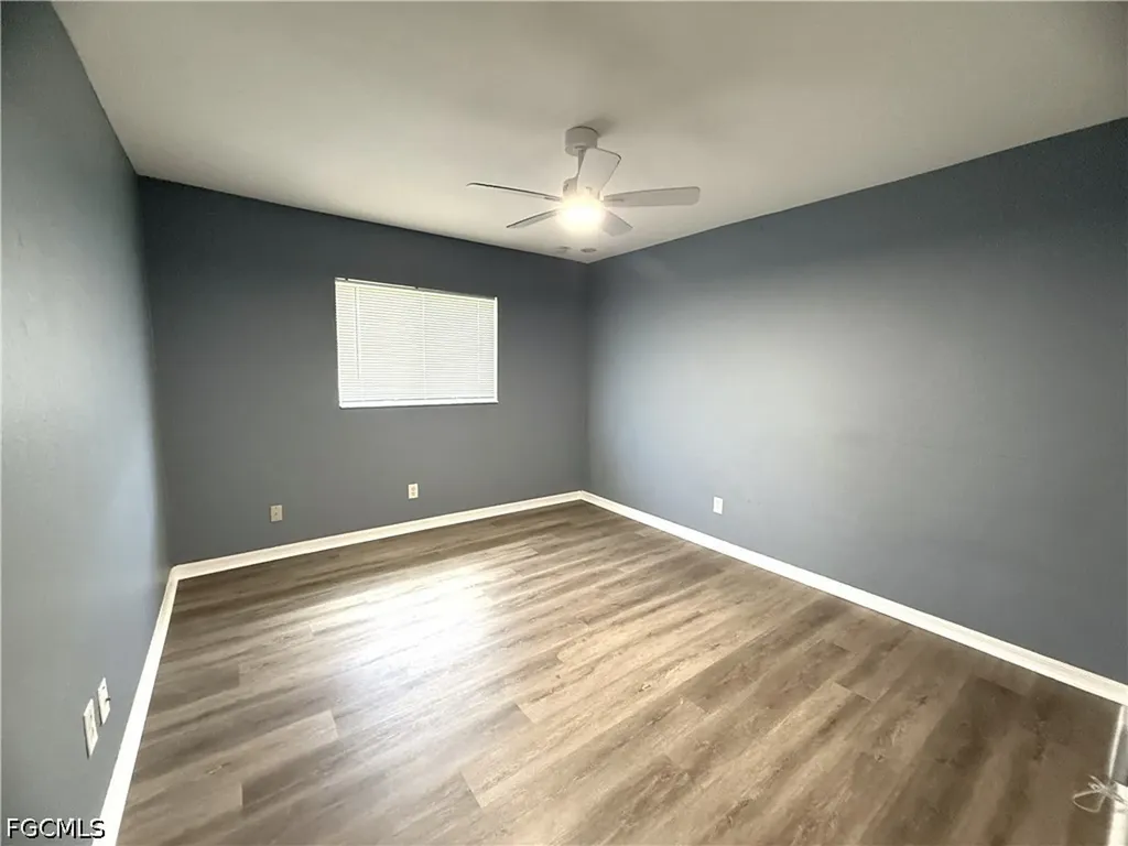 302 NW 2nd Place Cape Coral FL 33993