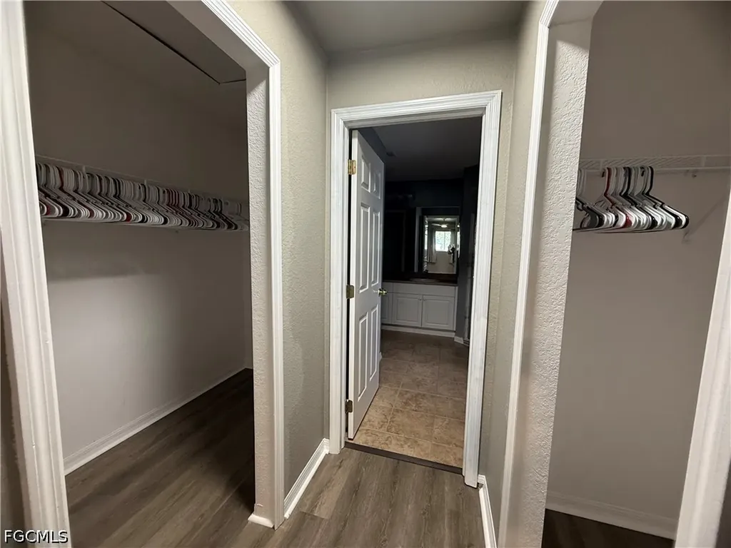302 NW 2nd Place Cape Coral FL 33993