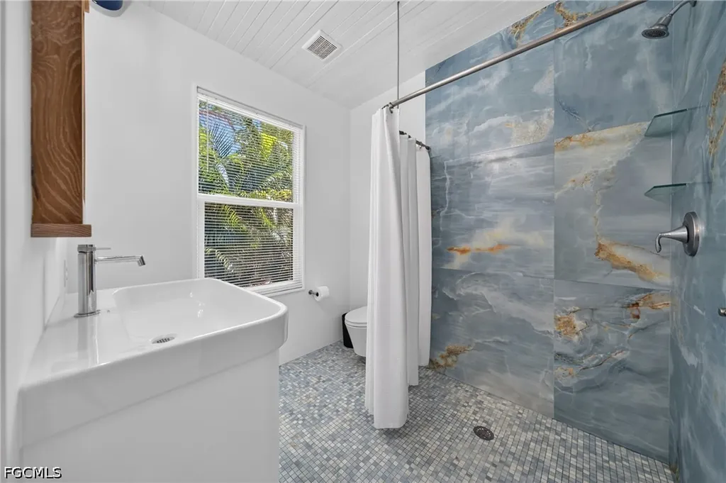 5217 SW 24th Place Cape Coral FL 33914