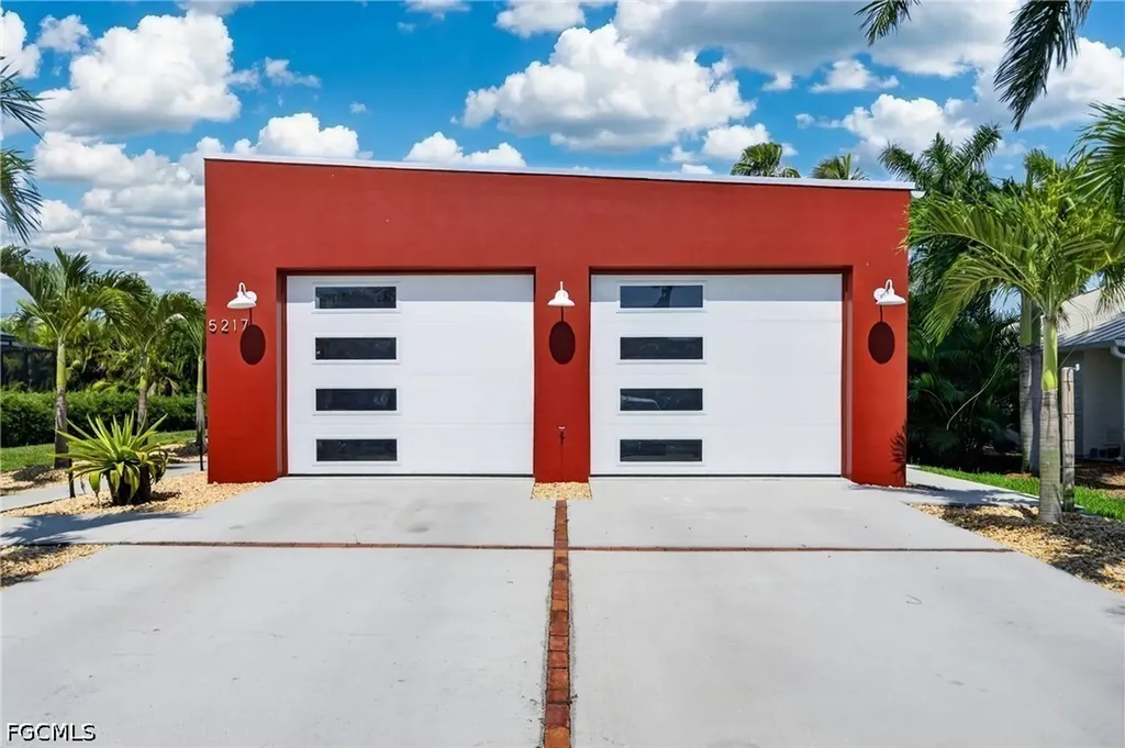 5217 SW 24th Place Cape Coral FL 33914