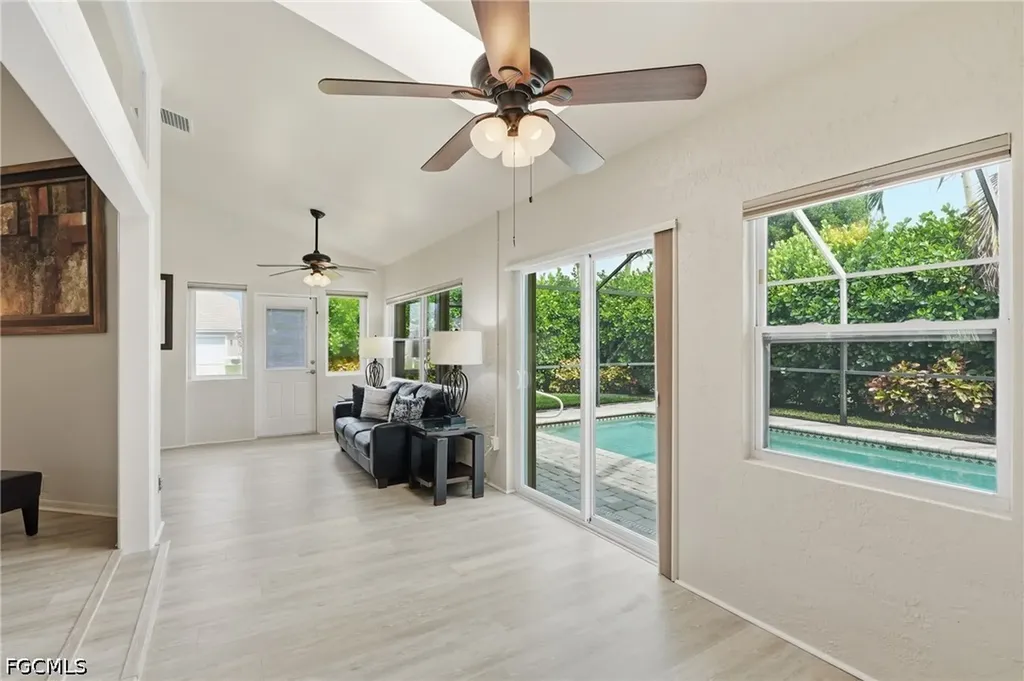 8185 Breton Circle Fort Myers FL 33912
