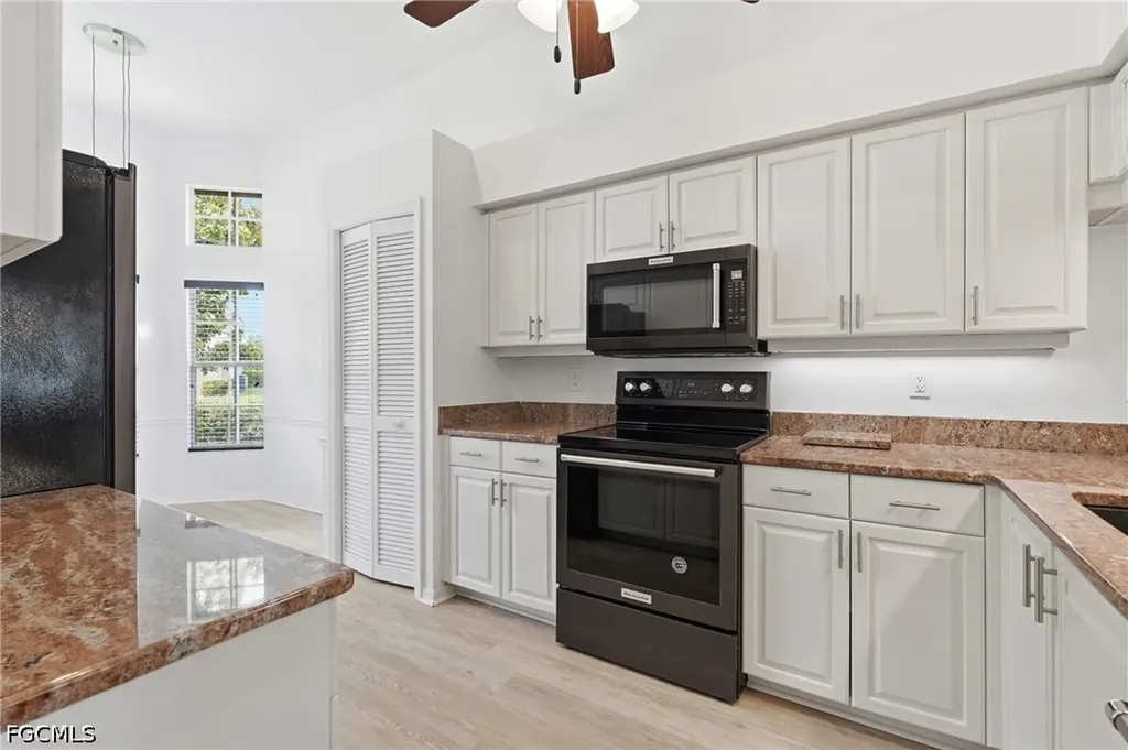 8185 Breton Circle Fort Myers FL 33912