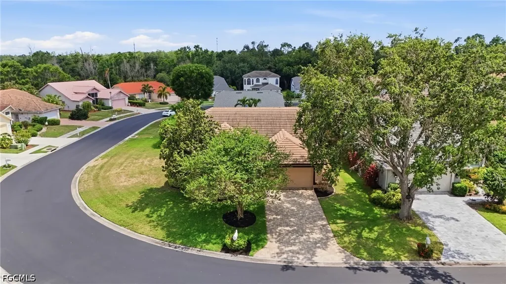 8185 Breton Circle Fort Myers FL 33912