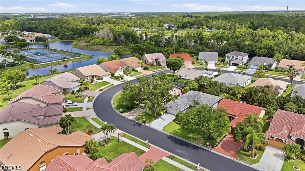 8185 Breton Circle Fort Myers FL 33912