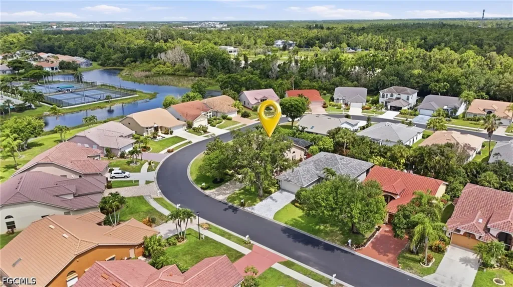 8185 Breton Circle Fort Myers FL 33912