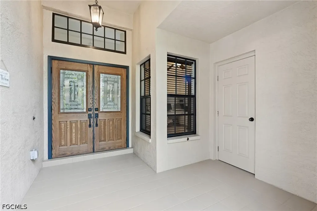 8185 Breton Circle Fort Myers FL 33912