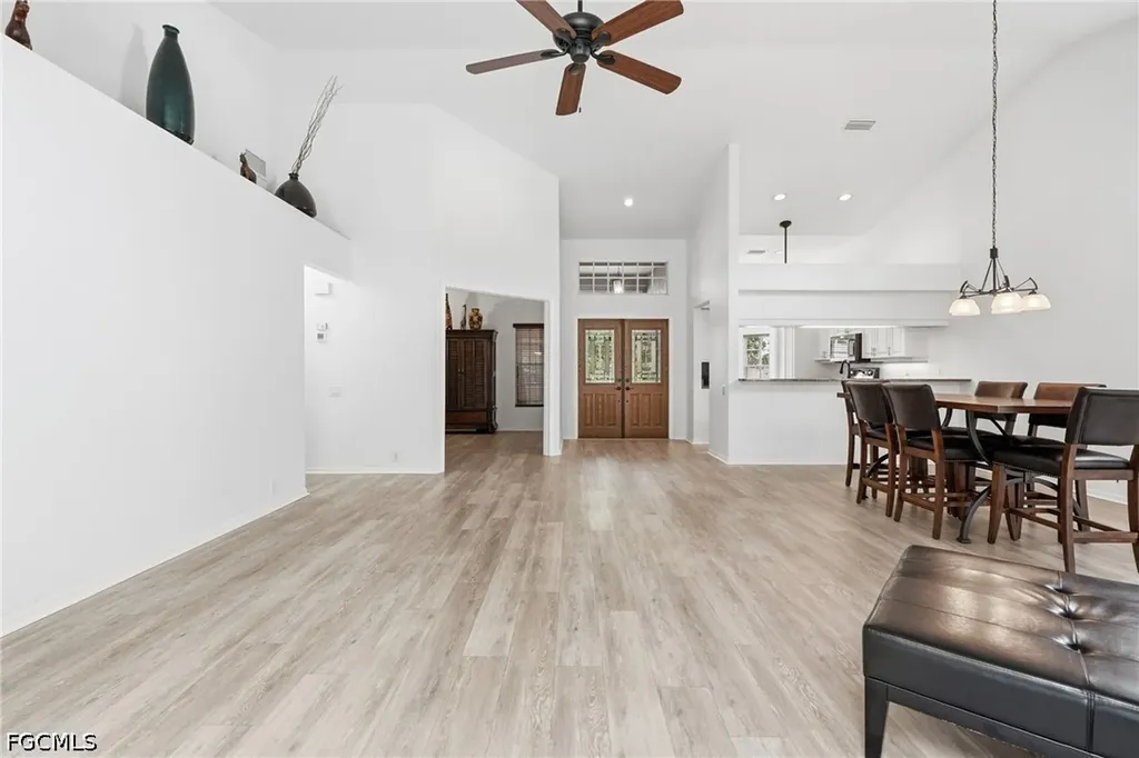 8185 Breton Circle Fort Myers FL 33912