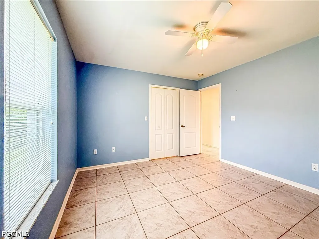4116 SW 1st Place Cape Coral FL 33914