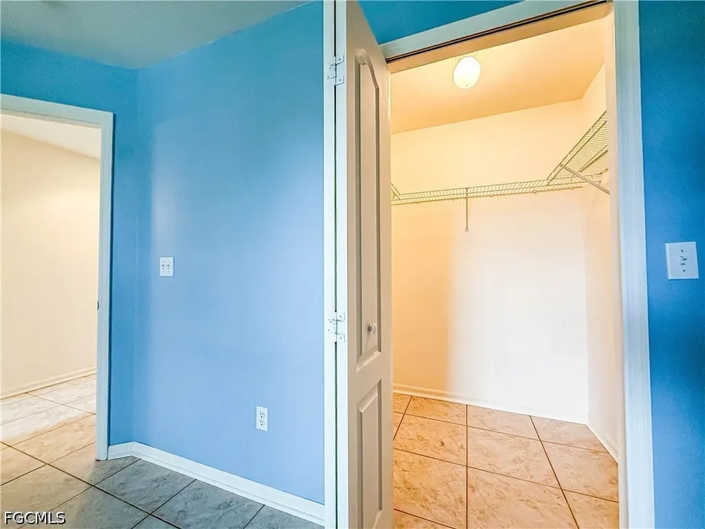 4116 SW 1st Place Cape Coral FL 33914