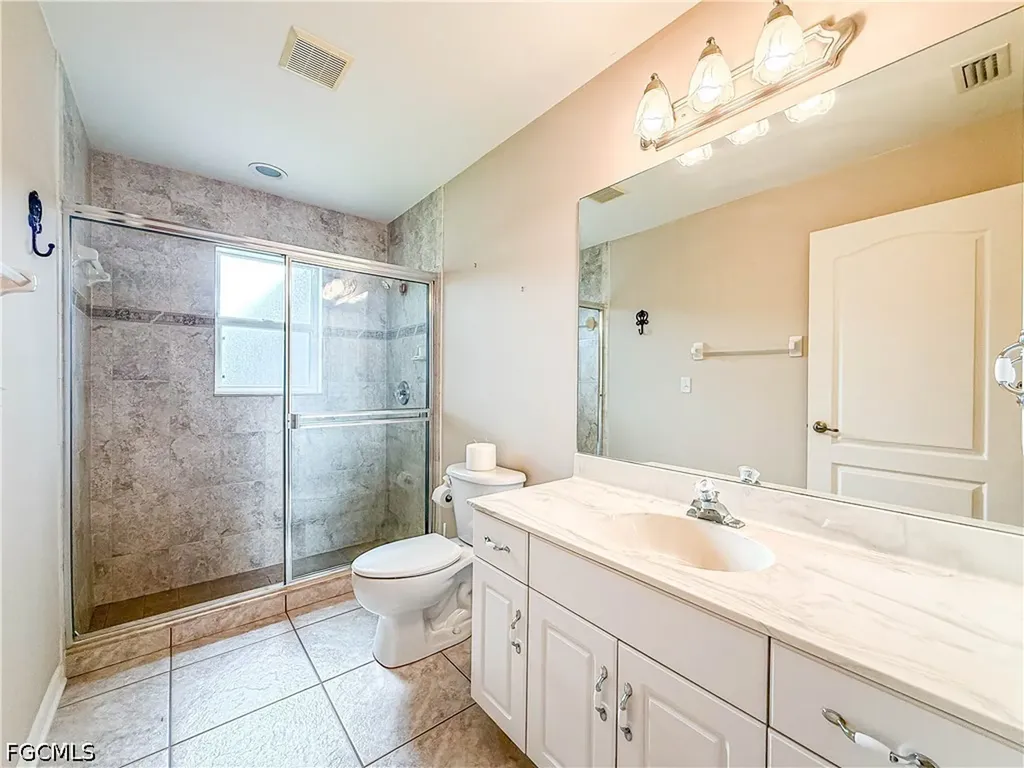 4116 SW 1st Place Cape Coral FL 33914
