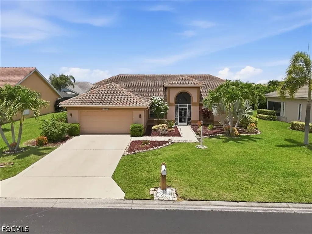 Fort Myers FL, 12780 Chartwell Drive