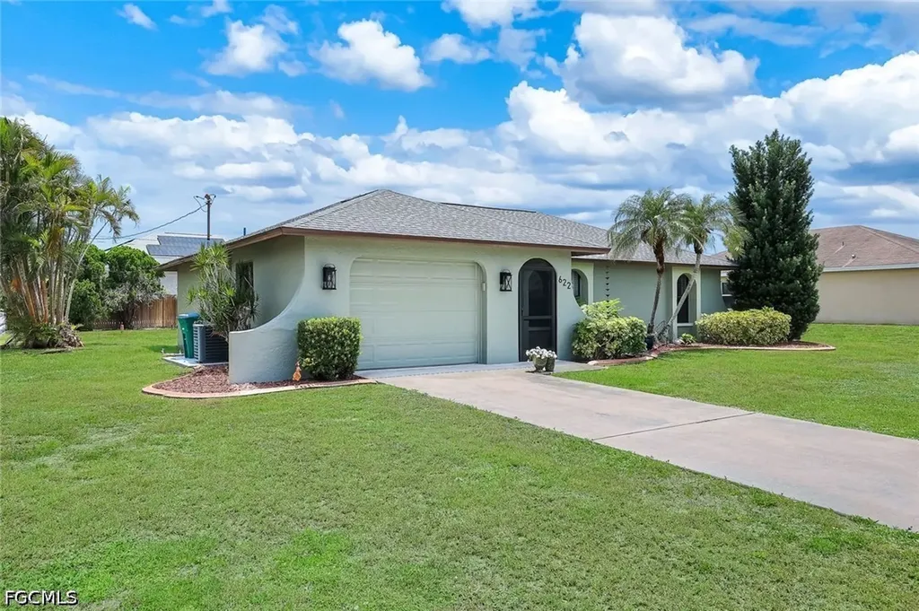 622 SW 22nd Terrace Cape Coral FL 33991