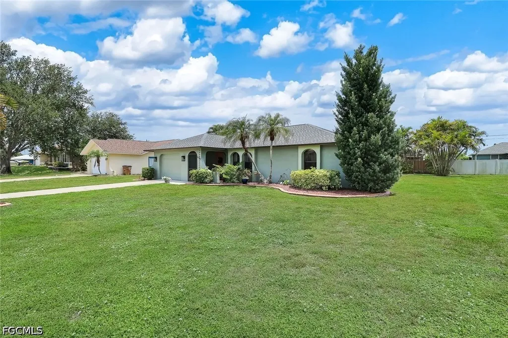 622 SW 22nd Terrace Cape Coral FL 33991