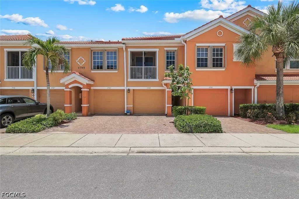 1795 Concordia Lake Circle Cape Coral FL 33909