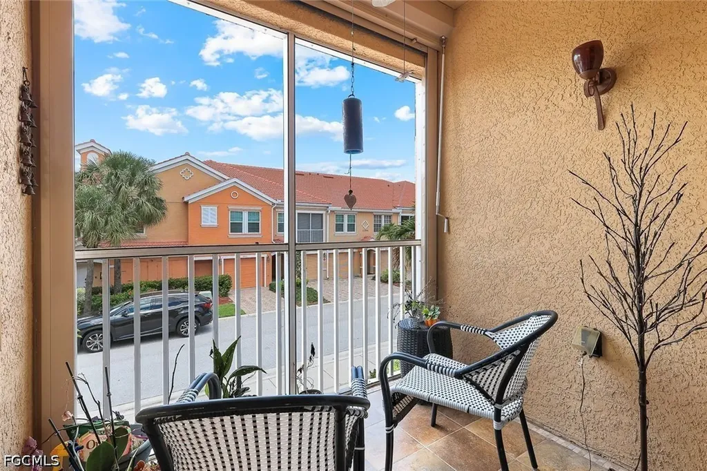 1795 Concordia Lake Circle Cape Coral FL 33909