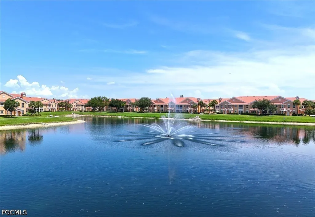 1795 Concordia Lake Circle Cape Coral FL 33909
