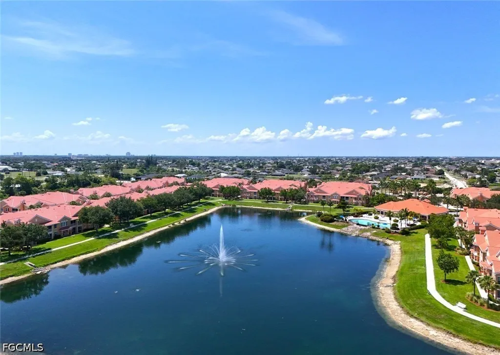 1795 Concordia Lake Circle Cape Coral FL 33909
