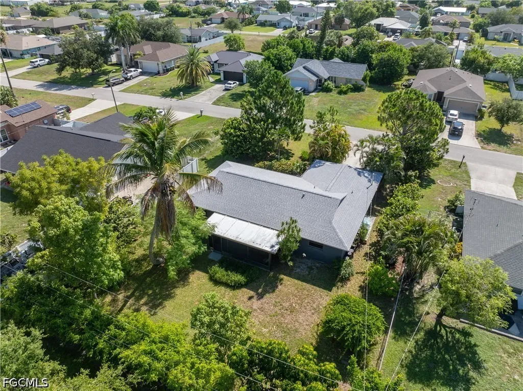 208 NE 9th Avenue Cape Coral FL 33909