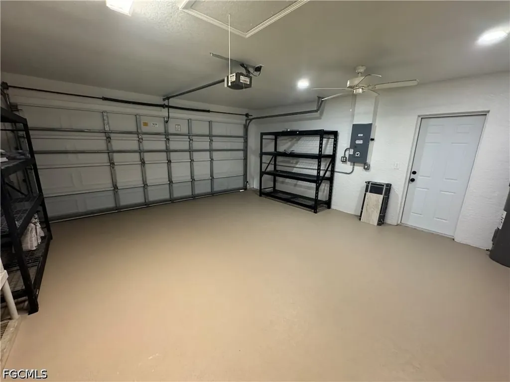 4426 SW Santa Barbara Place Cape Coral FL 33914