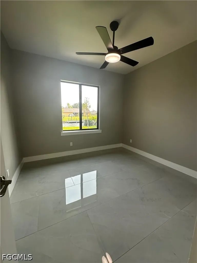 505 SW 15th Terrace Cape Coral FL 33991