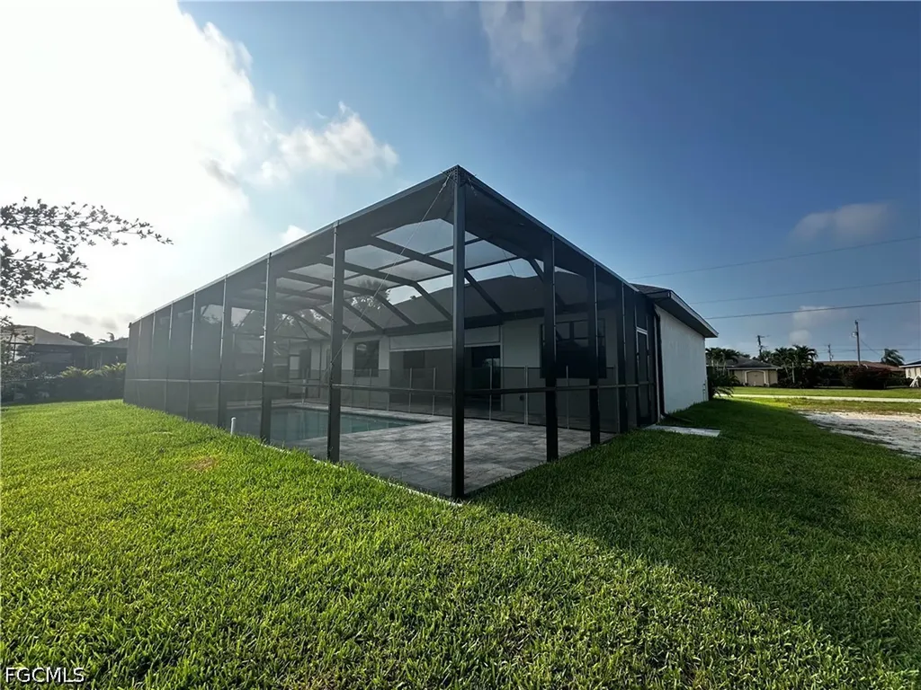505 SW 15th Terrace Cape Coral FL 33991